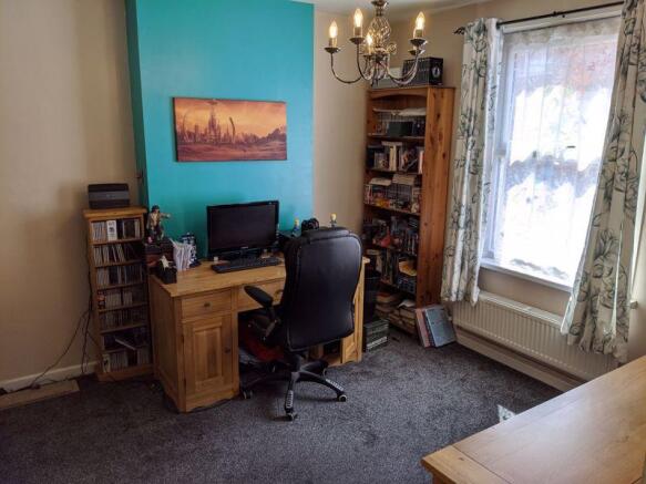 Photo 19