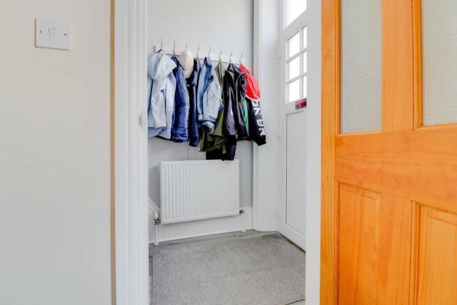 3 bed Terraced for sale Image 6