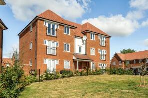 4, Walton Heath, Binfield, Bracknell RG42 4LN