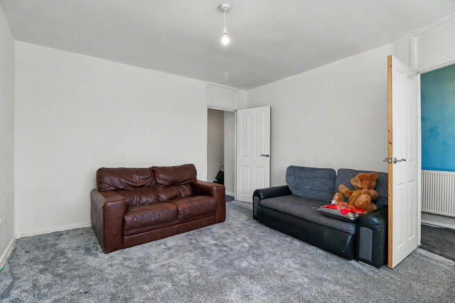 69 Chepstow Road, Bloxwich, Walsall, West Midlands, WS3 2ND