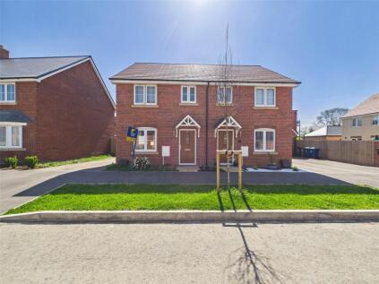 Blakehill Drive, Innsworth, Gloucester, Gloucestershire, GL3