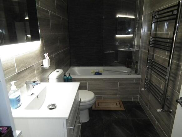 Photo 9