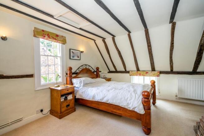 bedroom.jpg