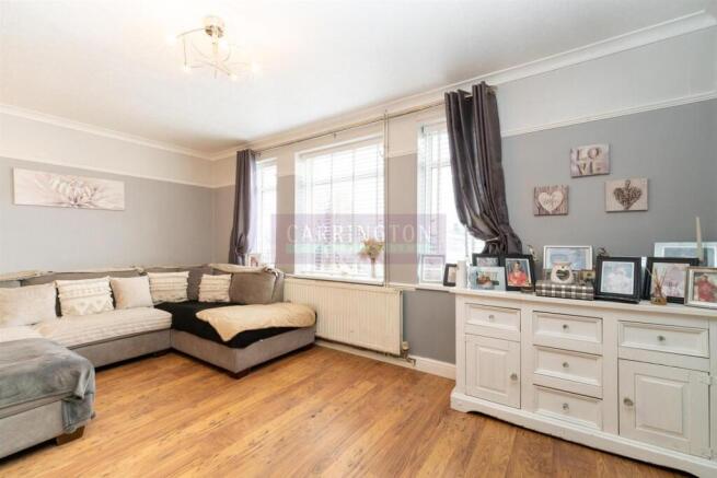 'L' Shape Reception Room