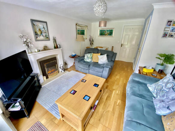 osborne heights lounge 