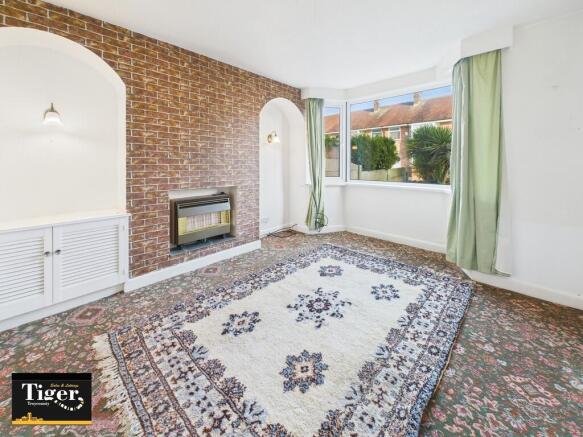 CAM02176G0-PR0768...