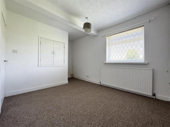 2 bed Semi-Detached for sale Image 7