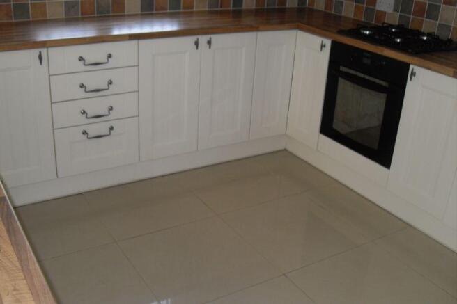 Kitchen 4