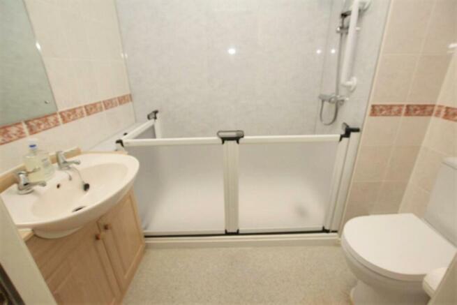 6- Wet Room (Copy).jpg