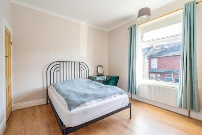 2 bed Terraced for sale Image 9
