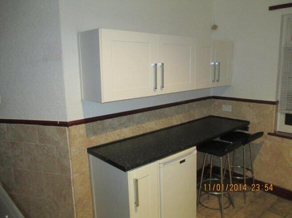 4 bed House Share to rent Image 6