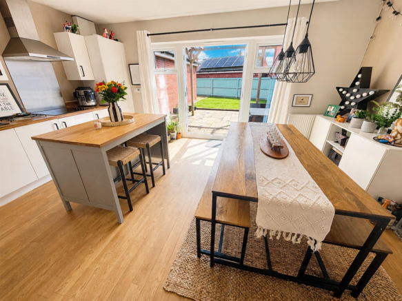 Kitchen/didning room