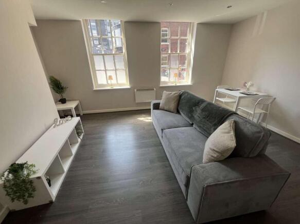 1 bed Flat to rent Image 12