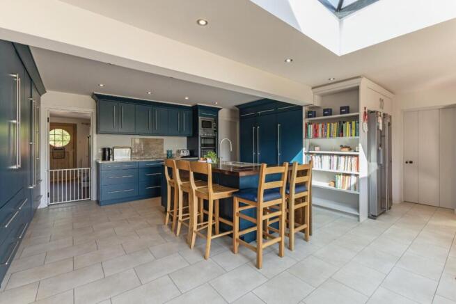 Kitchen/Dining