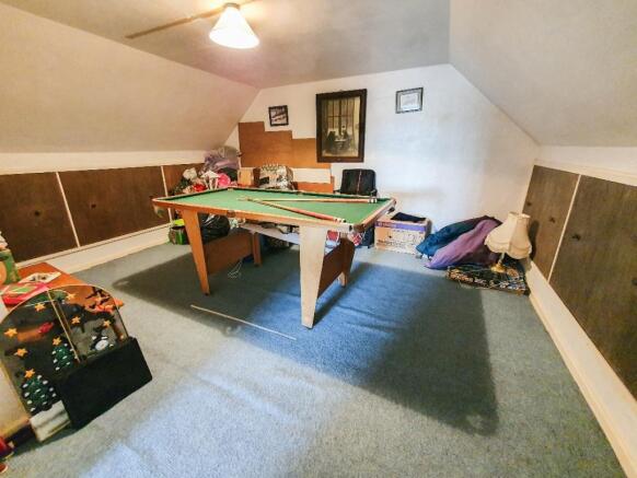 Loft Room 2