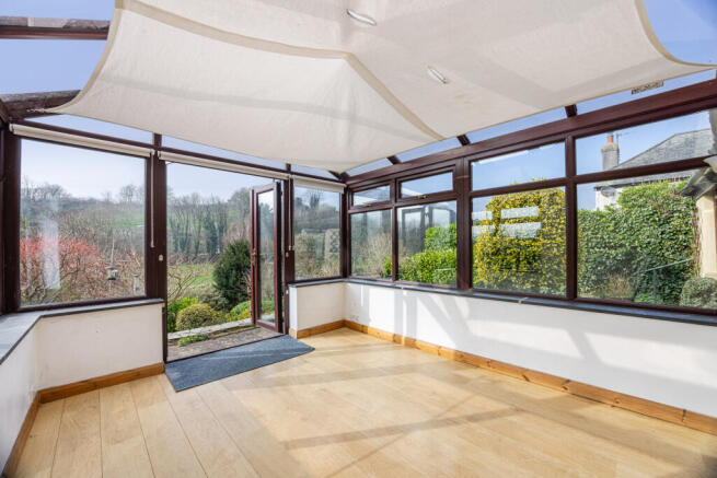 A18 - Avon House, Kingsbridge - 260304