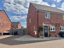 10, Spinnakers Way, Burnham-on-crouch CM0 8FQ