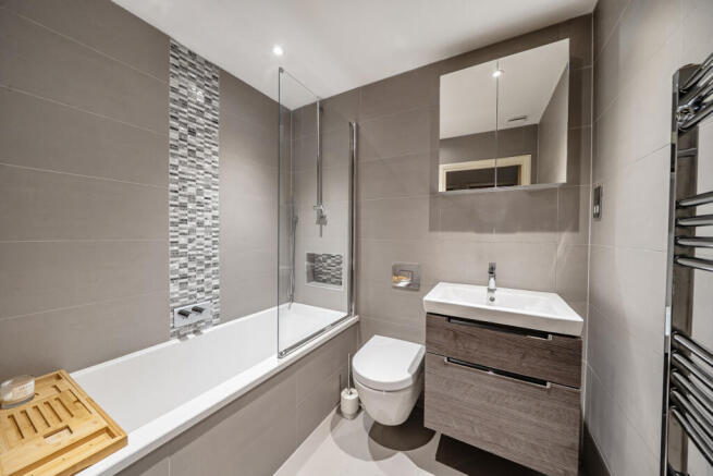 1409663-19-6984c0...