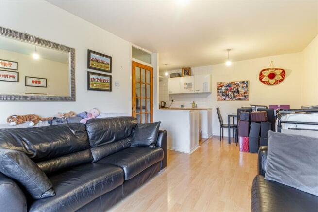 Living-Room-3.jpg