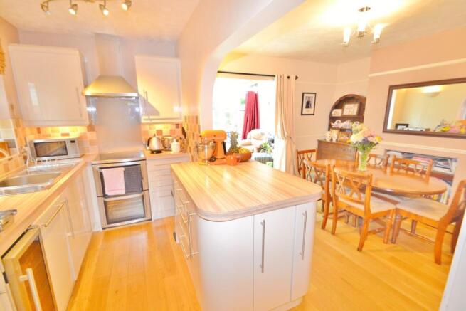 Kitchen/Dining Room