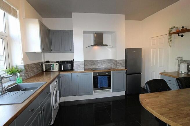 2 bed Terraced for sale Image 4