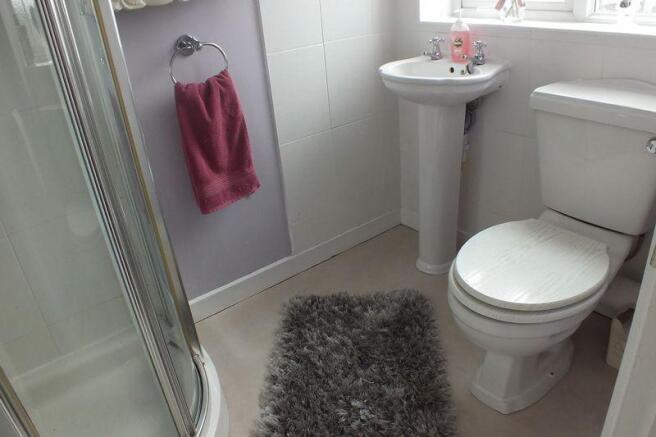EN SUITE