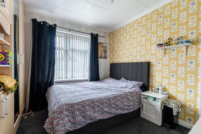 3 bed Semi-Detached for sale Image 12