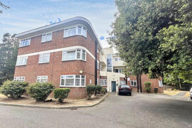 11 Benwood Court, Benhill Wood Road, Sutton, SM1 3SS
