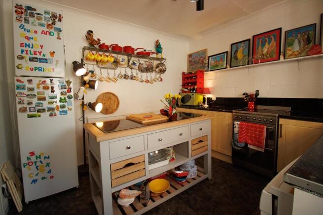 3 bed Town House for sale Image 7