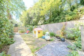 7, Grosvenor Gardens, Headingley, Leeds LS6 2FA