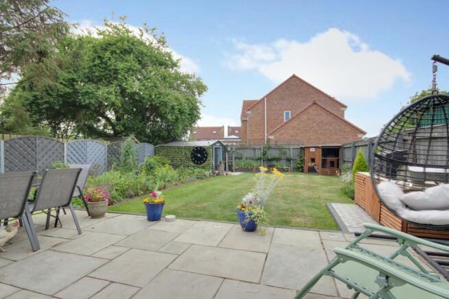 3 bed Semi-Detached for sale Image 6