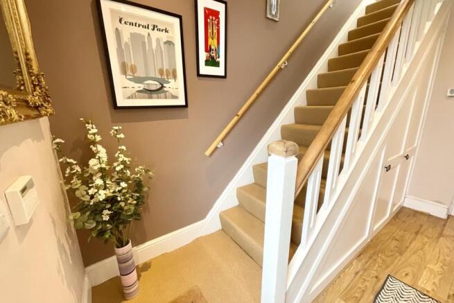 Entrance hall 2