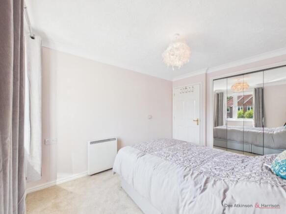 1 bed Sheltered Housing for sale Image 9