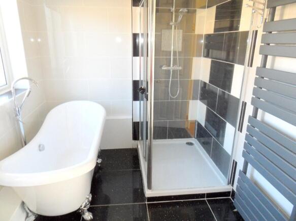 BATH/SHOWER ROOM