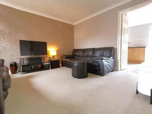 Harewood Crescent, Stockton-on-Tees, Durham, TS19 – další