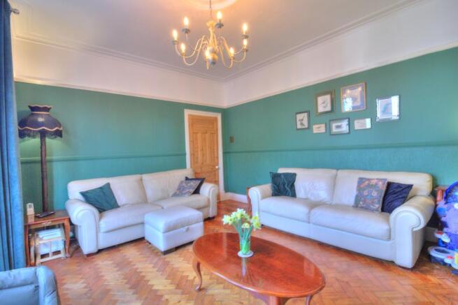 Living room 1