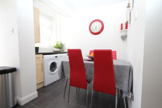 Kitchen Dining Area