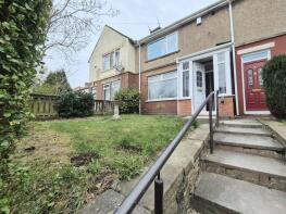 6, Athol Gardens, Ovenden, Halifax HX3 5SD