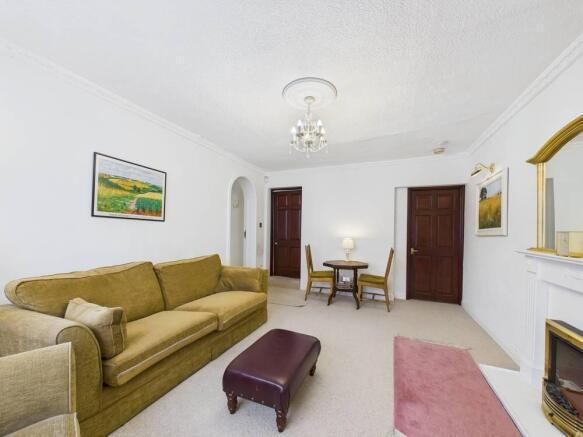 3 bed Terraced for sale Image 5