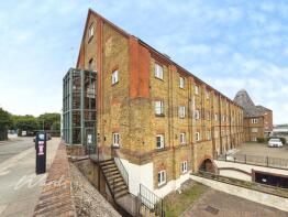 Flat 42, The Maltings, Clifton Road, Gravesend DA11 0AH