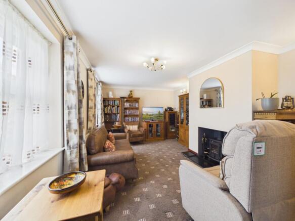 2 bed Detached Bungalow for sale Image 9