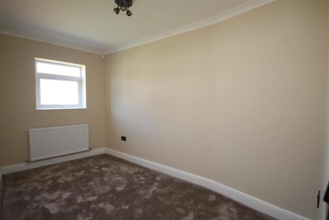 Bedroom 2 (Rear)