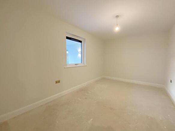 2 bed Flat for sale Image 7