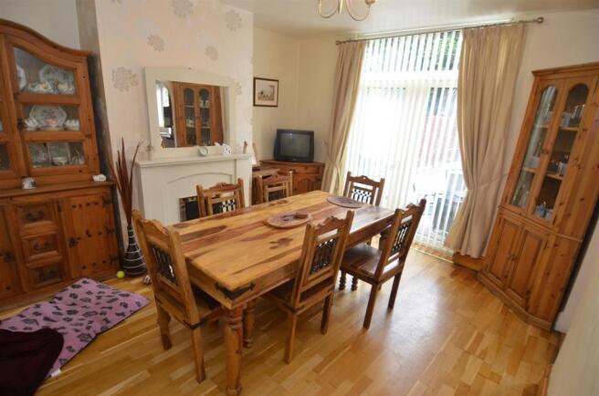 418 Bordesley Green East - Dining Room.JPG