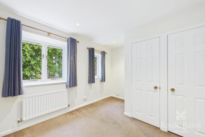 2 bed End of Terrace to rent Image 8