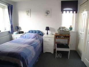 DOUBLE BEDROOM