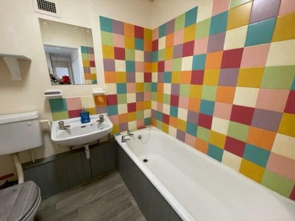 bathroom new.jpg