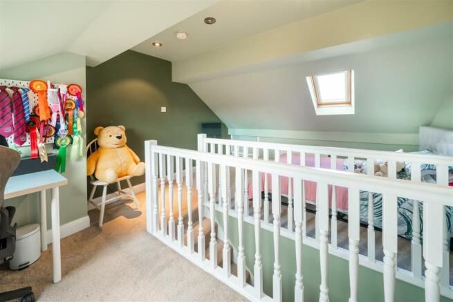 Bedroom 3-4.jpg