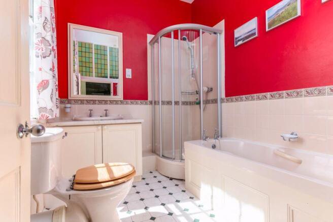 Main Bathroom