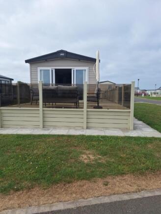 2 bed Park Home for sale Image 10